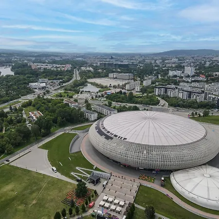 Lema Near Tauron Arena 公寓 *