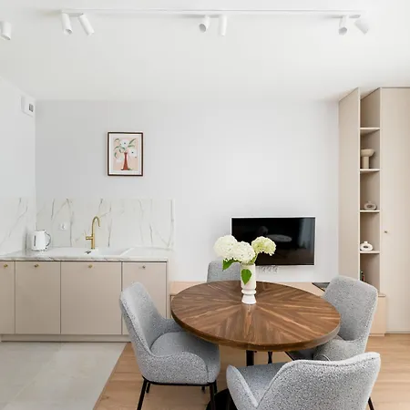 Apartment Lema Near Tauron Arena *